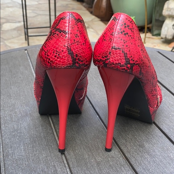 ❤️❤️Snake Skin Open Toe Pumps❤️❤️ - Picture 5 of 6
